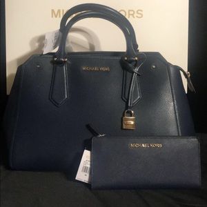 Navy blue Michael Kors purse and wallet set